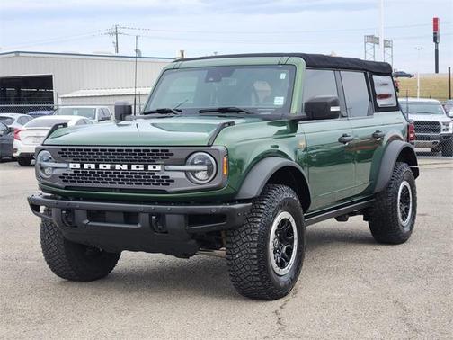 2022 Ford Bronco Badlands