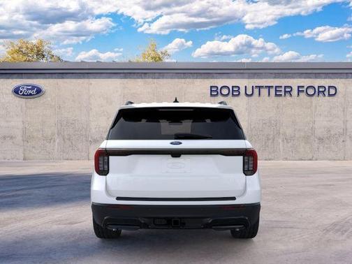 White Metallic 2026 Ford Explorer ST-Line