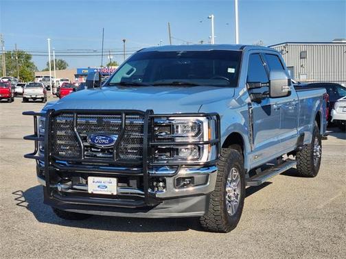 2023 Ford F-350 Lariat Super Duty