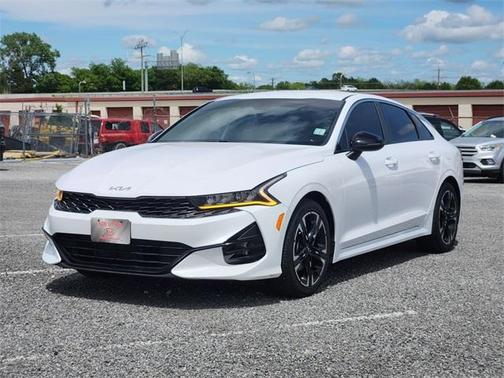 2022 Kia K5 GT-Line