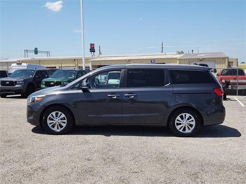 2017 Kia Sedona LX