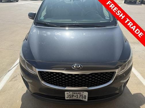 2017 Kia Sedona LX