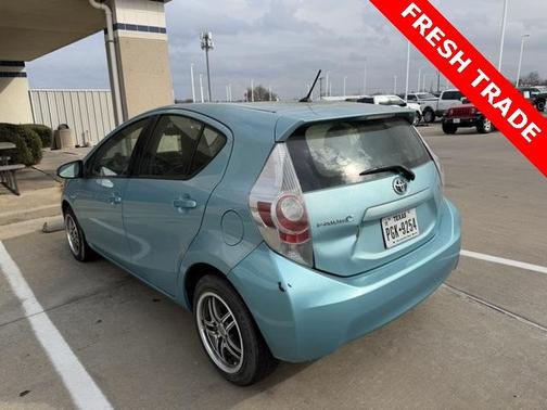 2013 Toyota Prius c 