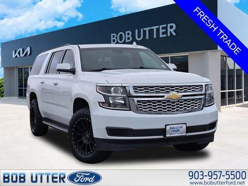 Summit White 2018 Chevrolet Suburban LT