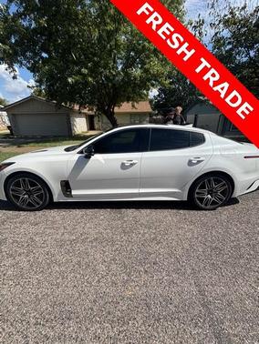 2022 Kia Stinger GT1