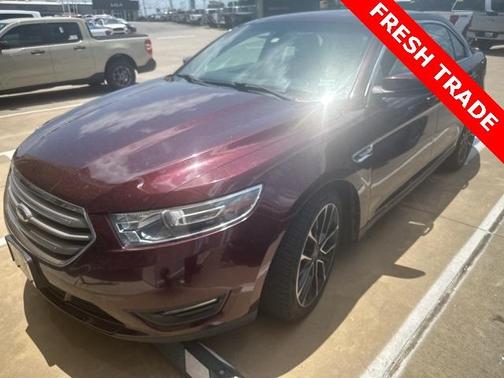 2018 Ford Taurus SEL