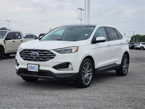 2021 Ford Edge Titanium