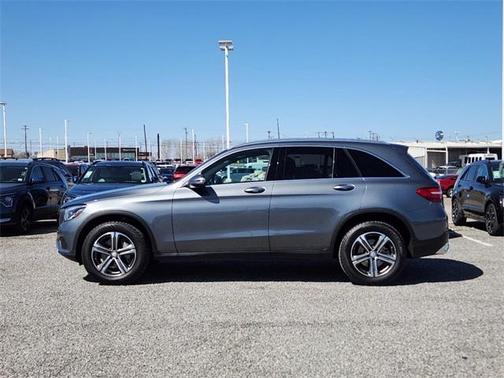 2017 Mercedes-Benz GLC 300 Base