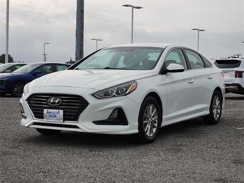 2019 Hyundai SONATA SE