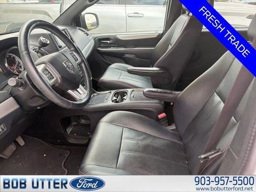 Bright White Clearcoat 2016 Dodge Grand Caravan R/T