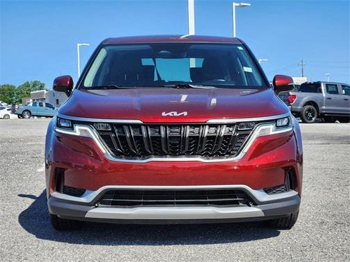 2023 Kia Carnival LX