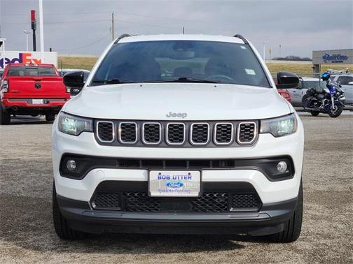 2024 Jeep Compass Latitude Lux