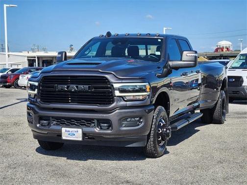 2024 RAM 3500 Laramie