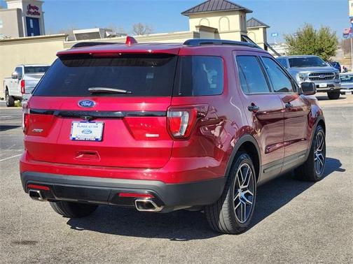 2017 Ford Explorer sport
