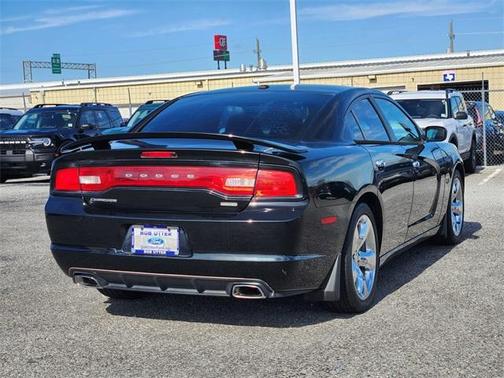 2014 Dodge Charger SXT
