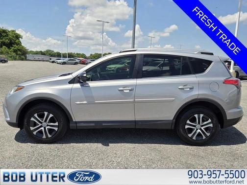 Silver Sky Metallic 2017 Toyota RAV4 LE