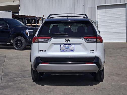 2025 Toyota RAV4 Hybrid XSE