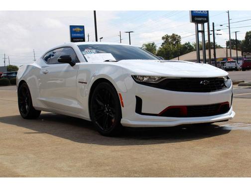 2022 Chevrolet Camaro RWD Coupe LT1