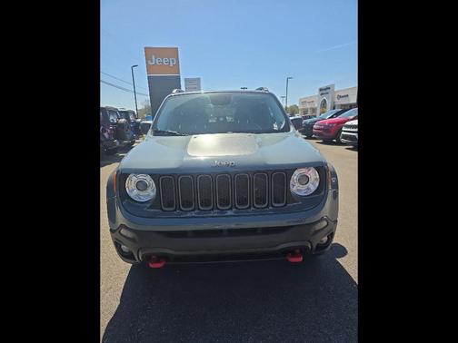2017 Jeep Renegade Trailhawk