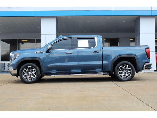 2024 GMC Sierra 1500 SLT