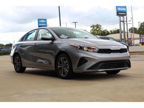 2024 Kia Forte LXS