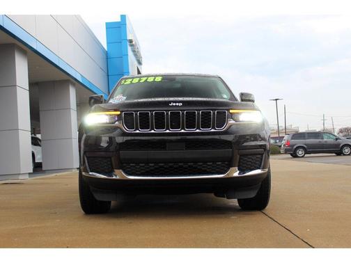 2023 Jeep Grand Cherokee L Laredo