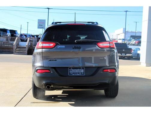 2018 Jeep Cherokee Latitude