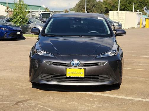 2020 Toyota Prius LE