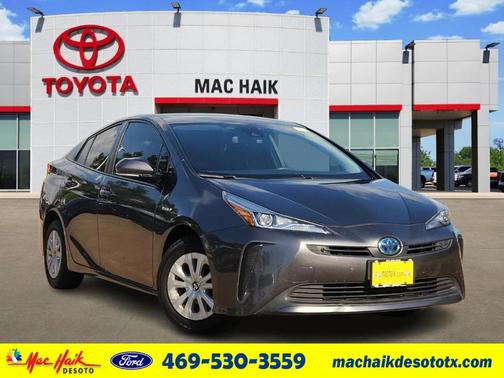 2020 Toyota Prius LE