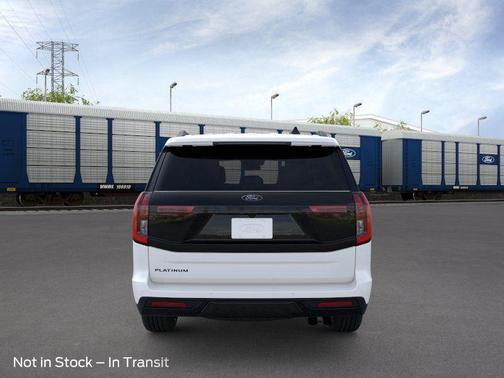 Star White 2026 Ford Expedition Platinum