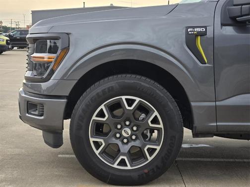 2025 Ford F-150 STX