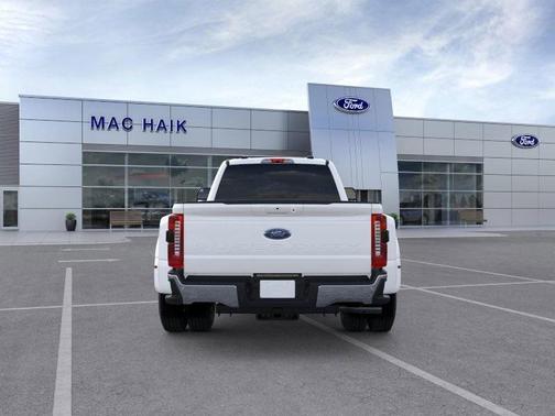 2026 Ford F-350 Lariat Super Duty