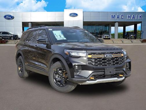 Agate Black Metallic 2026 Ford Explorer Tremor