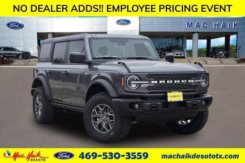 Carbonized Gray Metallic 2025 Ford Bronco Badlands