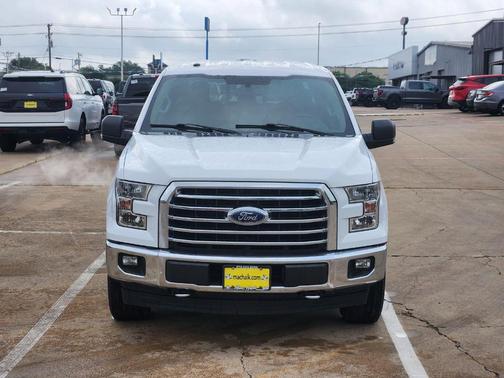 Oxford White 2017 Ford F-150 XLT