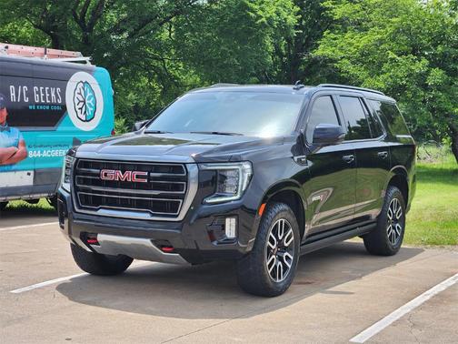 2022 GMC Yukon AT4
