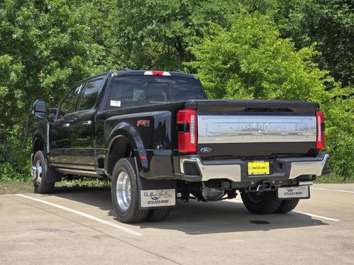 2025 Ford F-350 King Ranch
