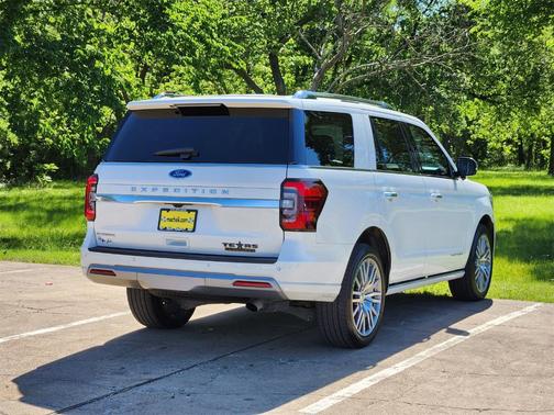 2023 Ford Expedition Platinum