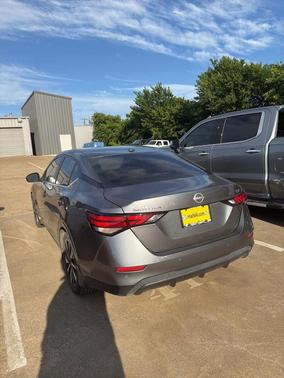 Gun Metallic 2024 Nissan Sentra SV