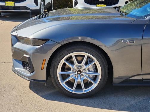 2025 Ford Mustang GT Premium