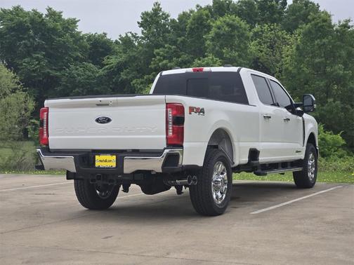 2025 Ford F-350 Lariat Super Duty