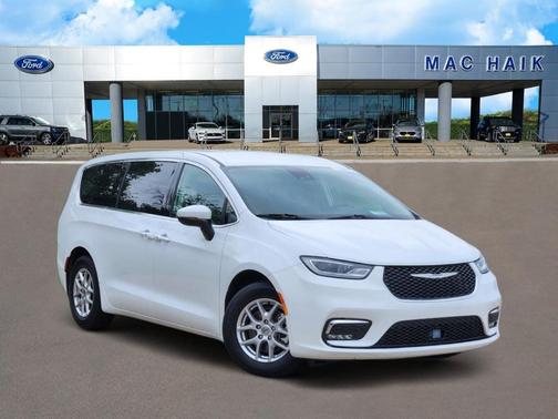 Bright White Clearcoat 2023 Chrysler Pacifica Touring-L