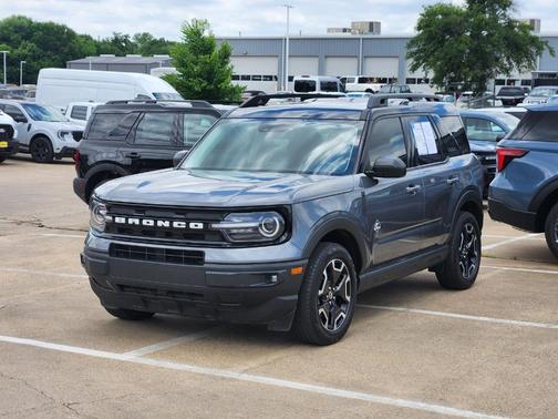 Gray Metallic 2022 Ford Bronco Sport Outer Banks
