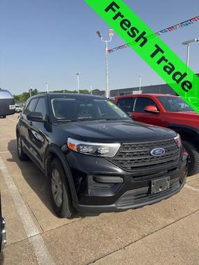 2021 Ford Explorer Base