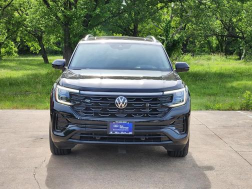 Deep Black Pearl Effect 2025 Volkswagen Atlas 2.0T SEL Premium R-Line