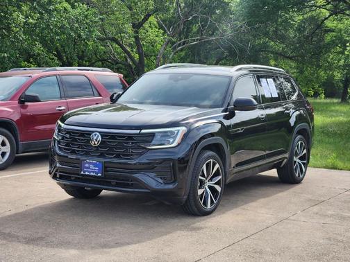 Deep Black Pearl Effect 2025 Volkswagen Atlas 2.0T SEL Premium R-Line