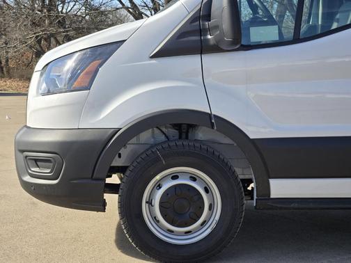 Oxford White 2026 Ford Transit-150 BASE