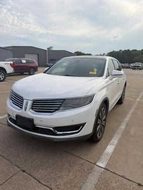 White Platinum 2017 Lincoln MKX Black Label