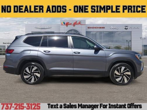Platinum Gray Metallic 2025 Volkswagen Atlas 2.0T SE w/Technology
