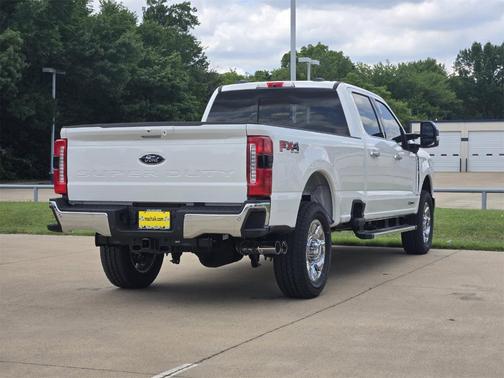 2025 Ford F-350 Lariat Super Duty